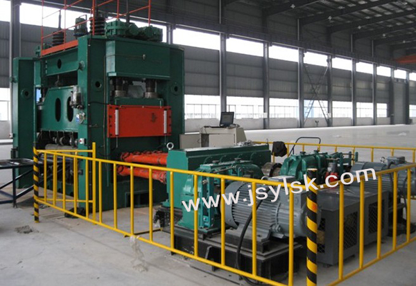 四(si)重式校平機