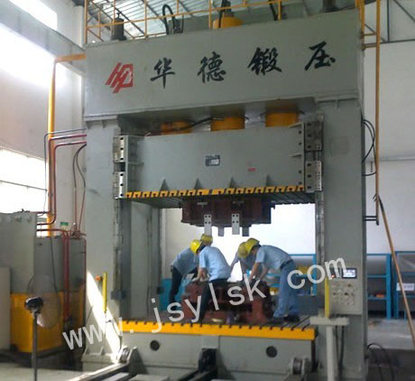 YL27系列(lie)框架液(ye)壓機