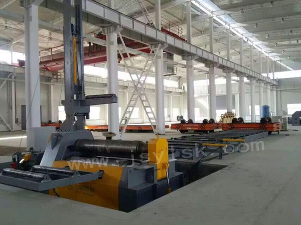 四(sì)輥卷闆機(jī)