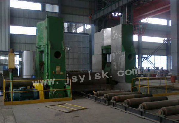 大型上輥(gǔn)萬能式卷闆機