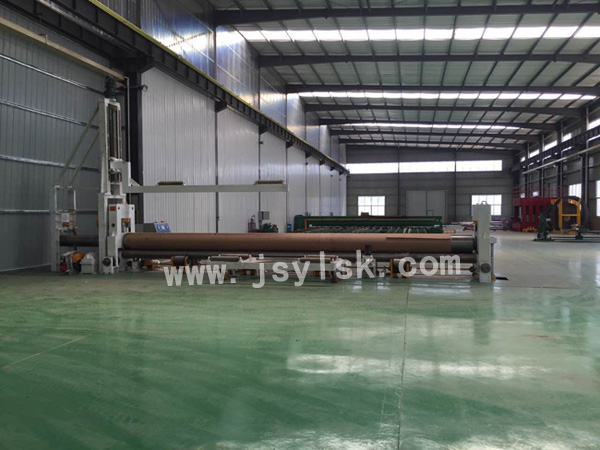 挂(gua)車式卷闆(pǎn)機