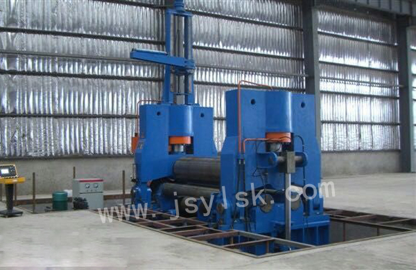 大型上(shang)輥萬能式卷闆機(ji)