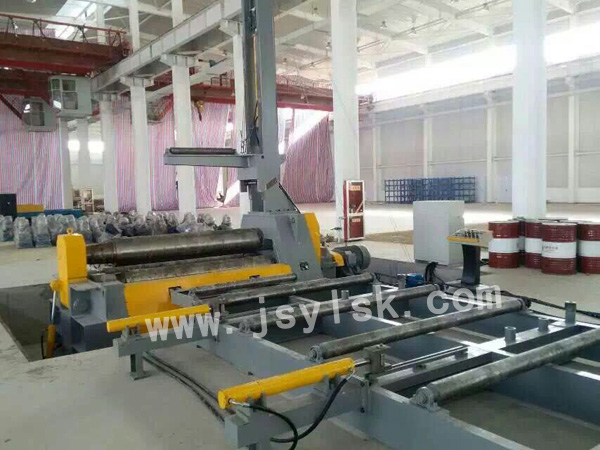 四(sì)輥卷闆機(jī)