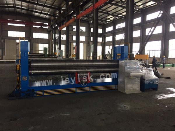 液(yè)壓三輥對稱式(shì)卷闆機