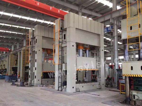 YL27系列框架式(shì)液壓機