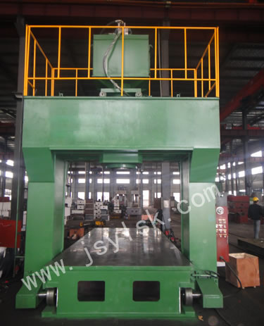 YL-78系列龍門(men)式液壓機