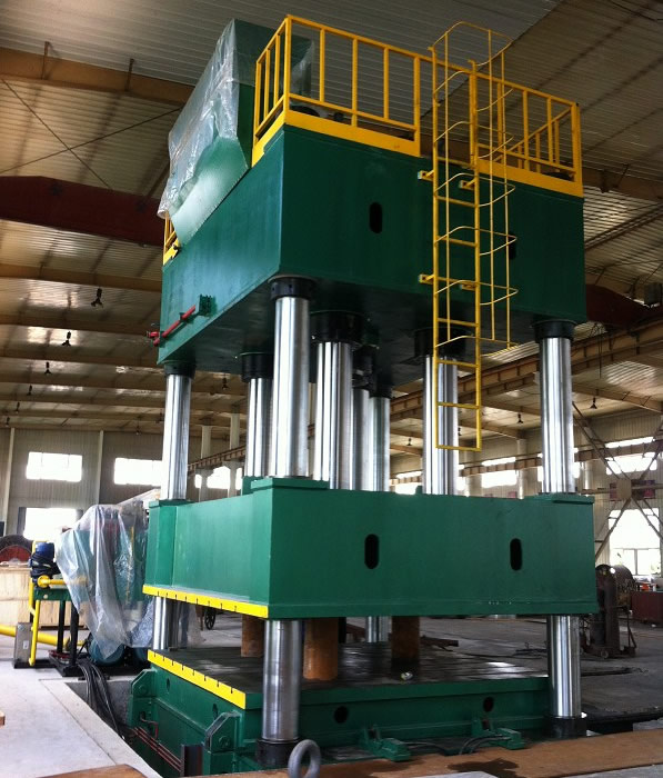 YL32-630四柱液壓(ya)機