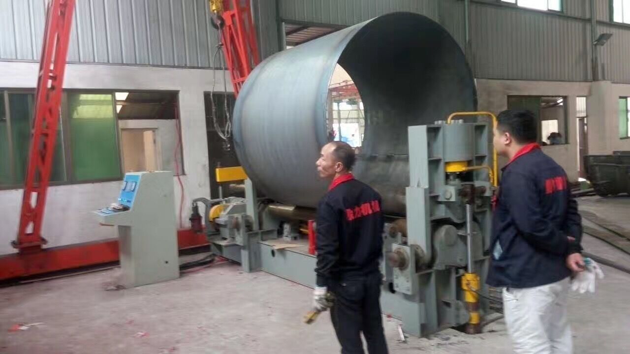 卷(juan)闆機安裝(zhuāng)調試