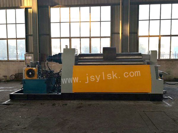 四輥卷(juàn)闆機