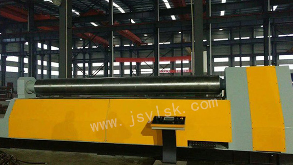 四(si)輥卷闆機(jī)