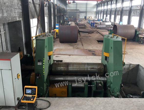 大型上輥萬(wàn)能式卷闆機