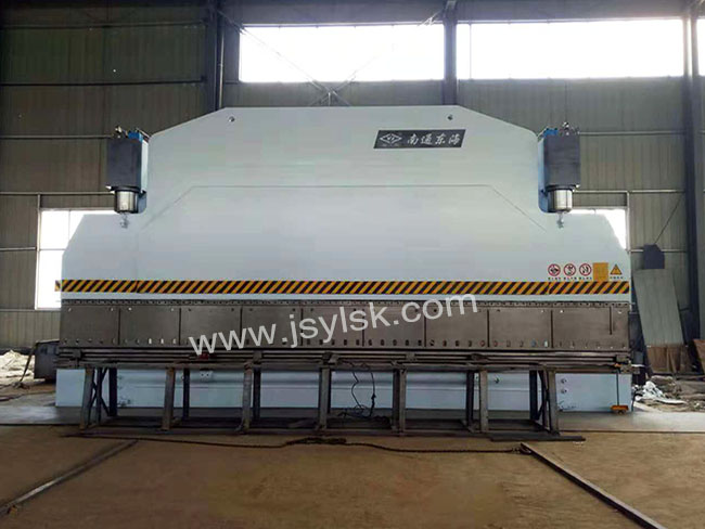 WE67K-800/10000大型折(she)彎機